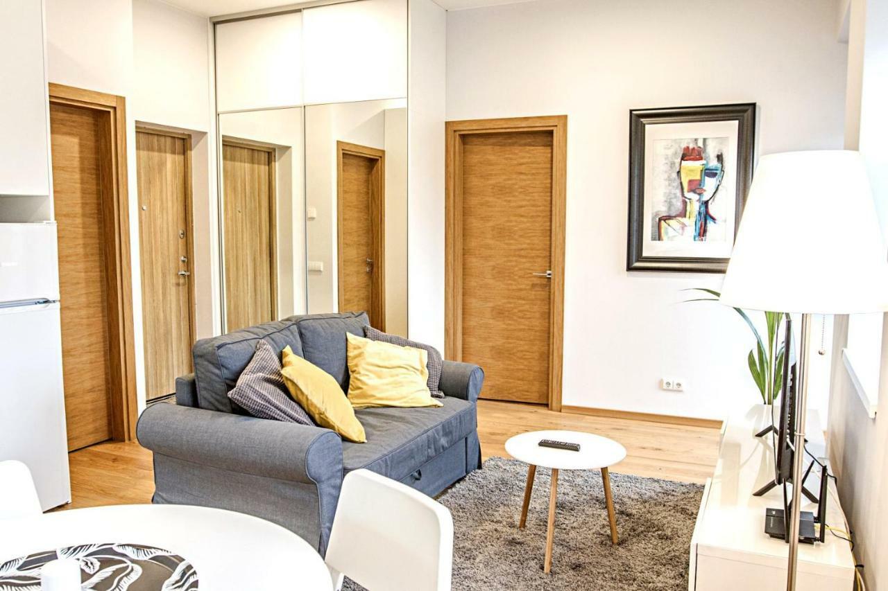 Modern 1Bd Apartment In Old Town By Hostlovers Каунас Экстерьер фото