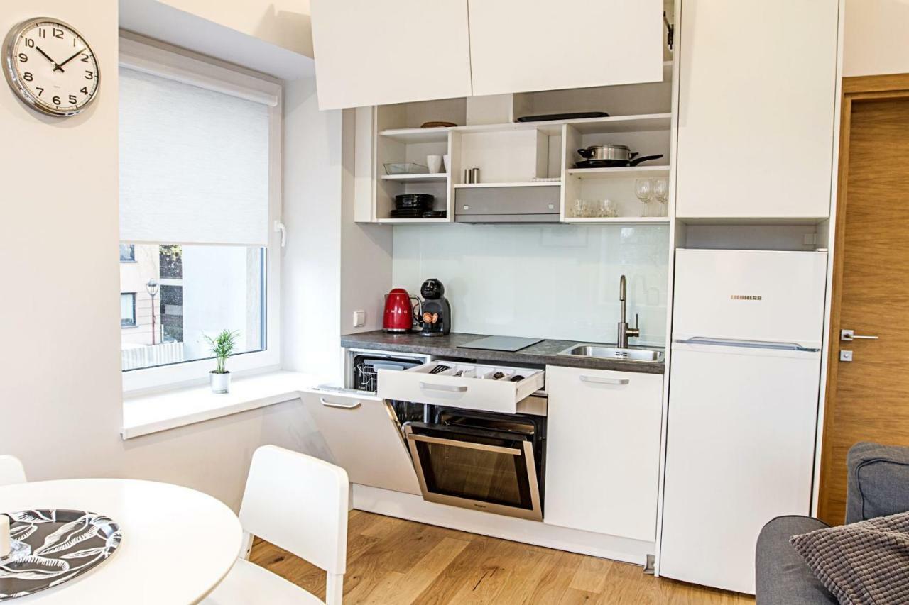 Modern 1Bd Apartment In Old Town By Hostlovers Каунас Экстерьер фото